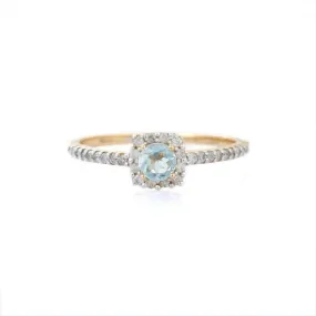 14K Gold Aquamarine Ring