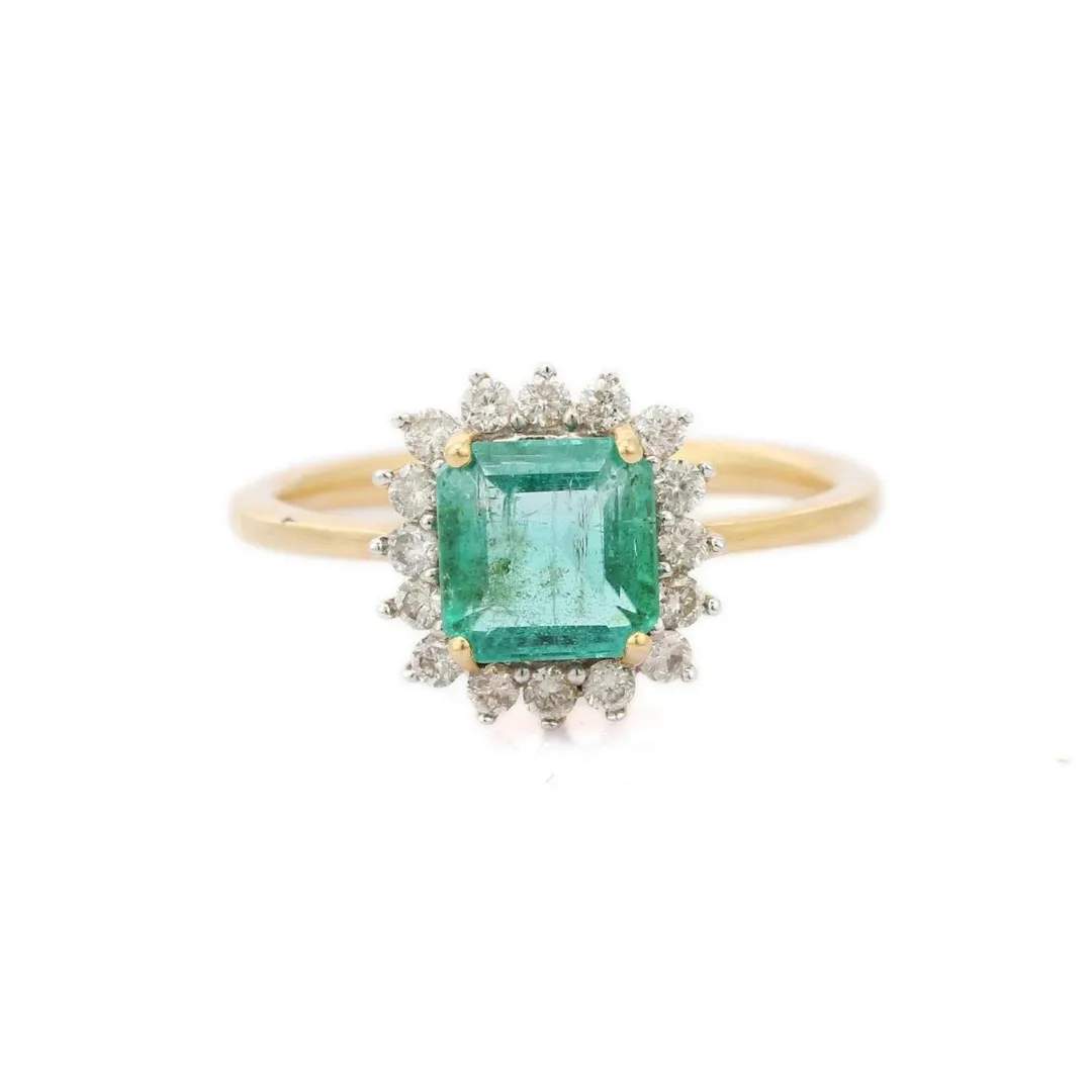 18K Yellow Gold Emerald Ring