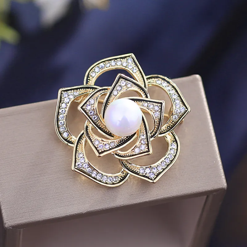 Fresh Accessories - Brooch Flower Gold Pearl