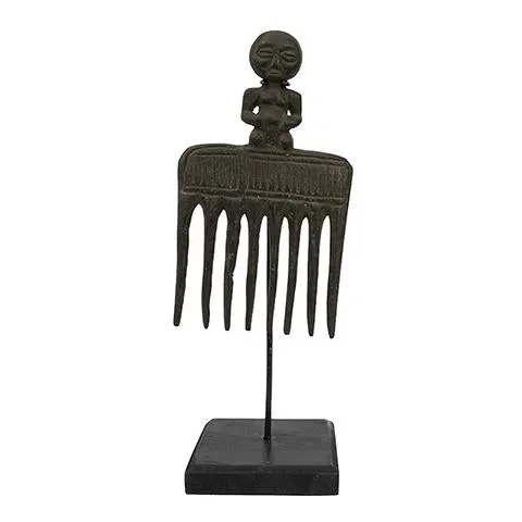 Kuba Figural Comb on Stand 06