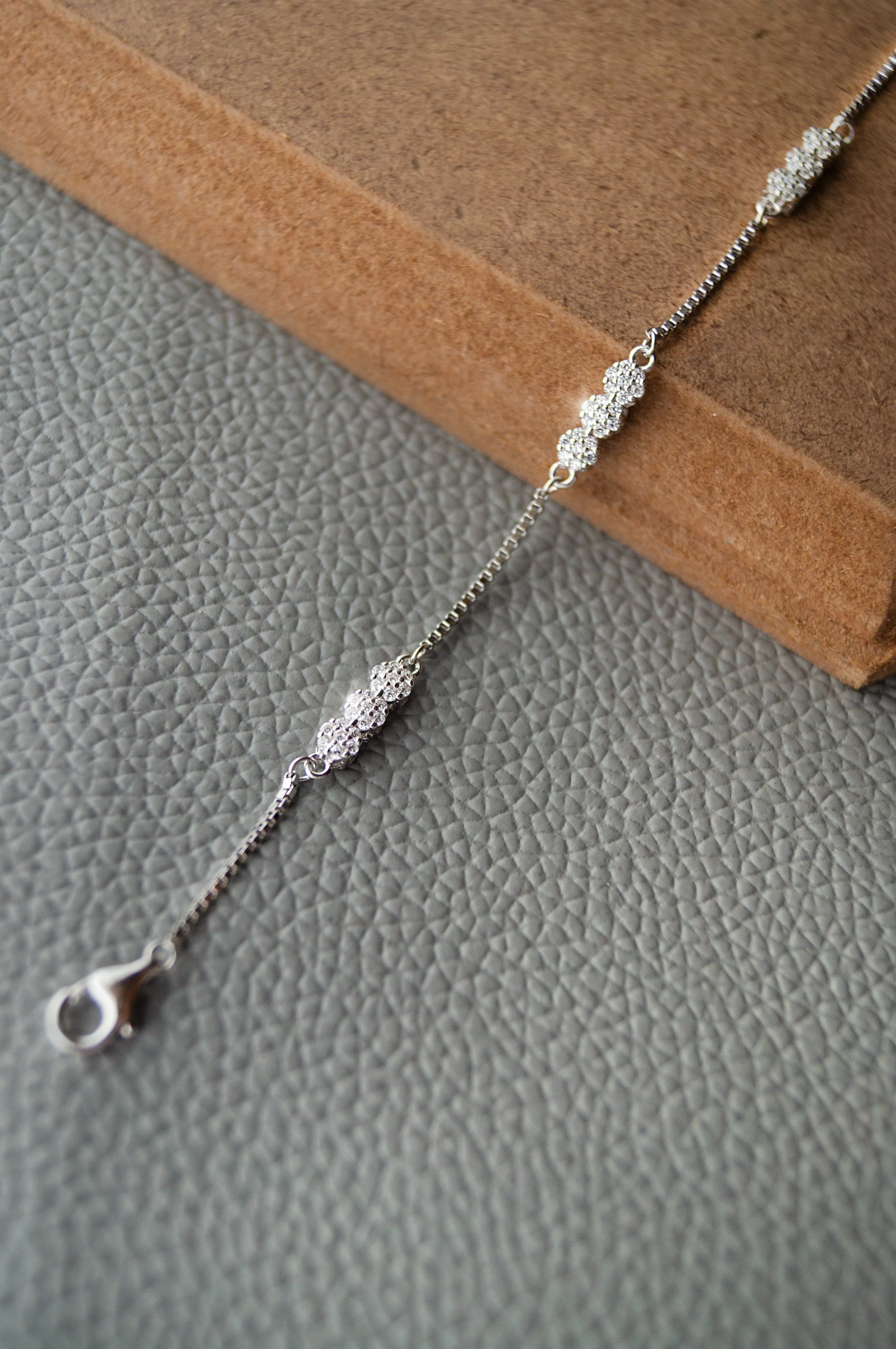 Sparkling Station Sterling Silver Chain Bracelet