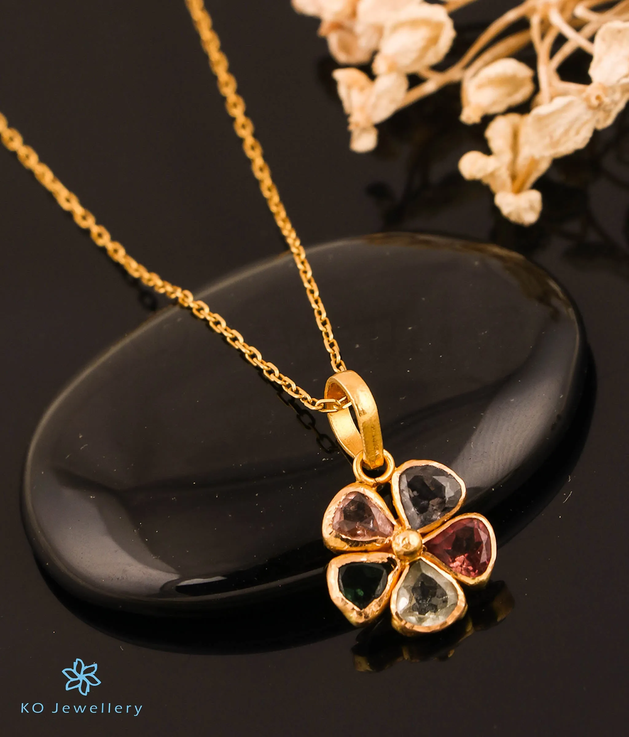 The Tourmaline Hearts Pendant & Earrings in 22 KT Gold