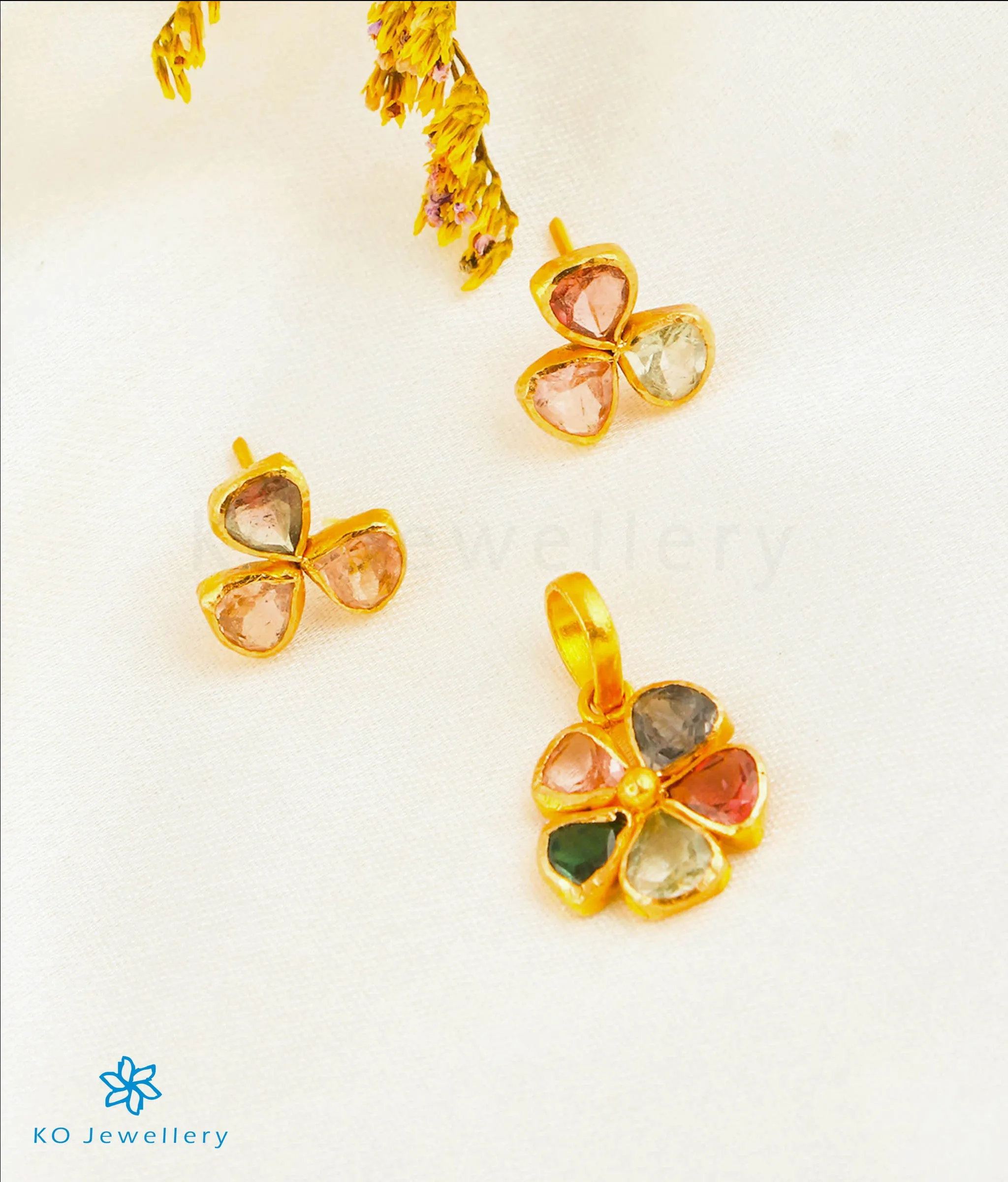 The Tourmaline Hearts Pendant & Earrings in 22 KT Gold