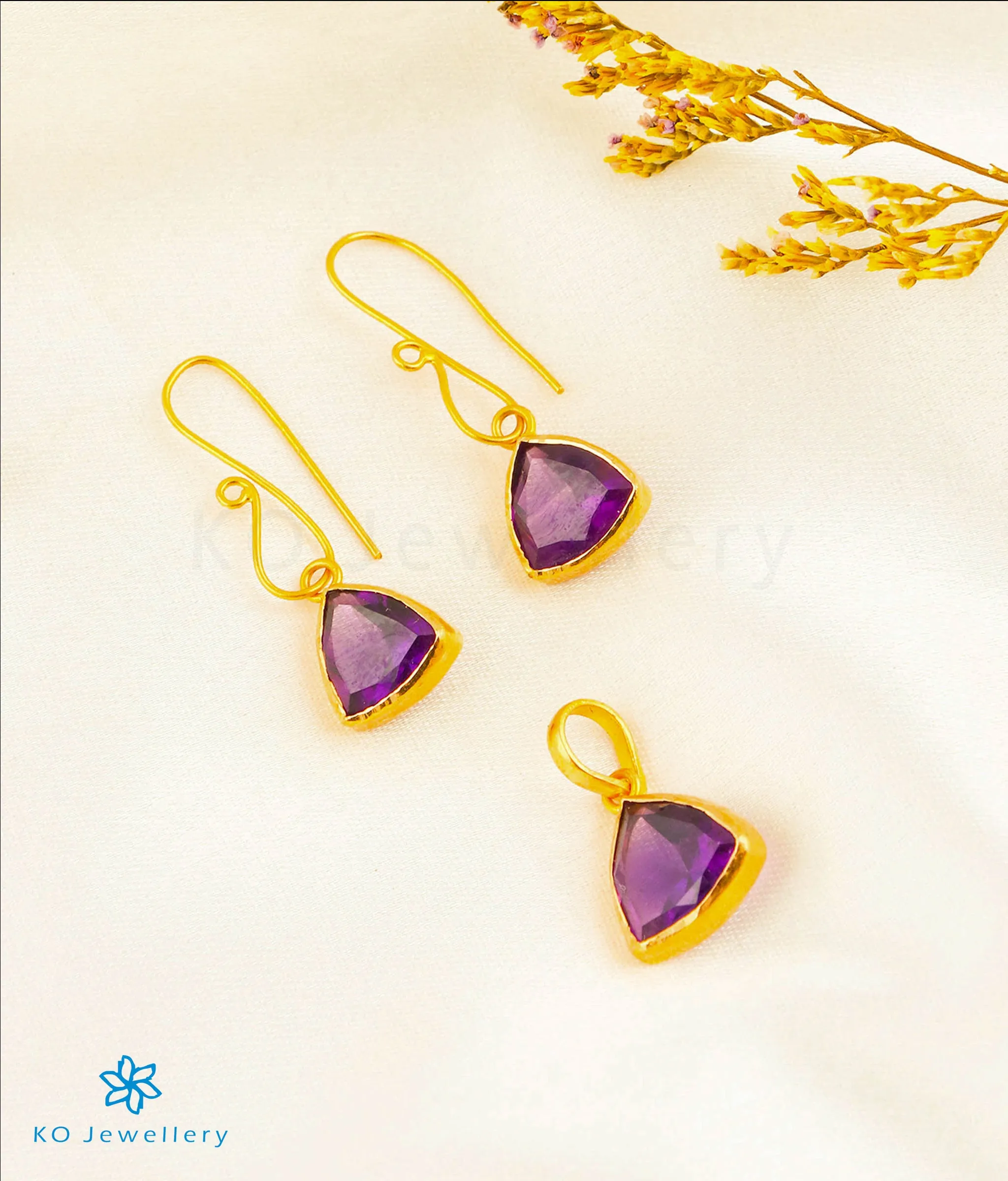 The Triad Amethyst Pendant & Earrings in 22 KT Gold