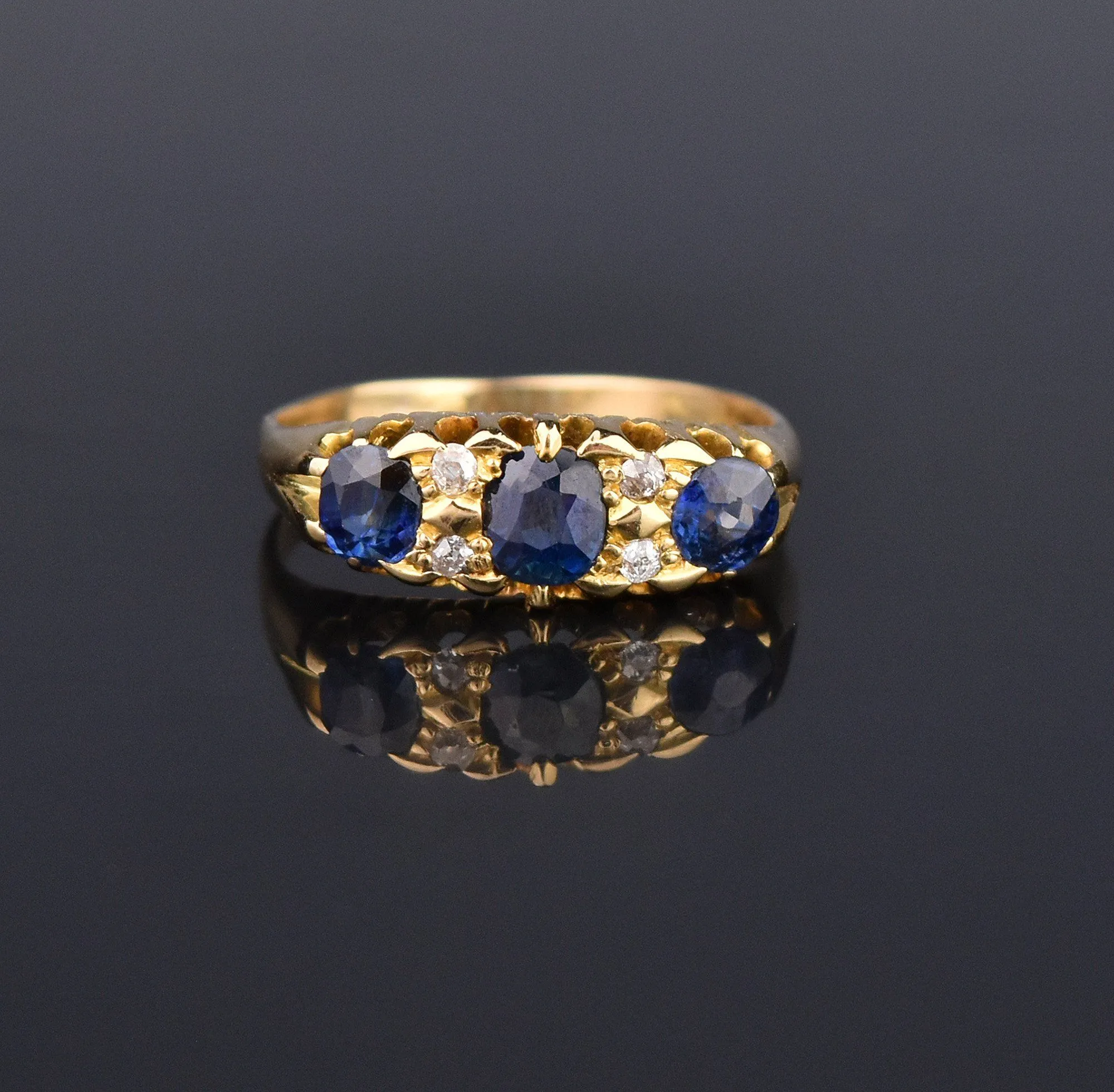 Victorian Antique 18K Gold Sapphire Diamond Ring