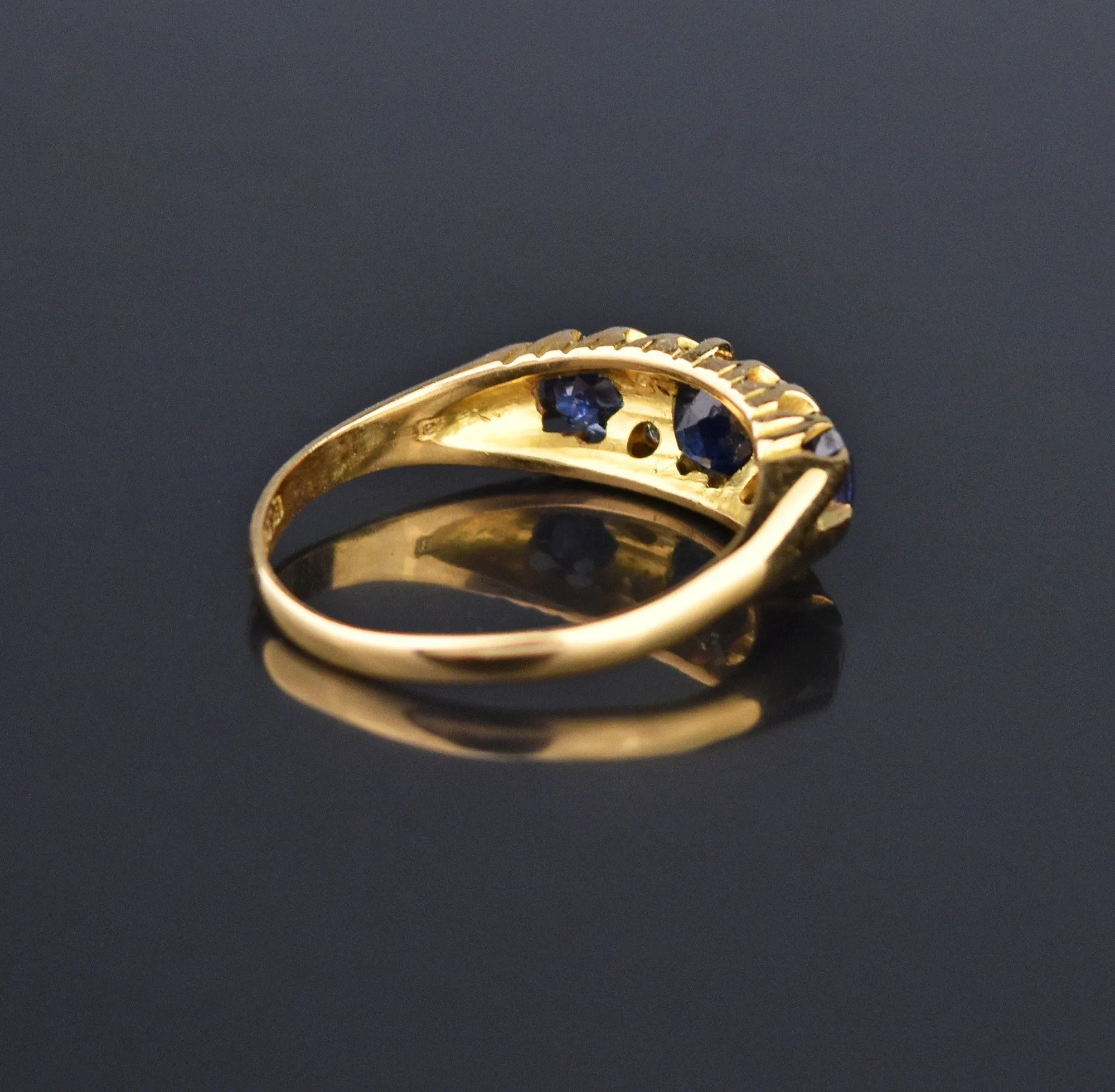 Victorian Antique 18K Gold Sapphire Diamond Ring