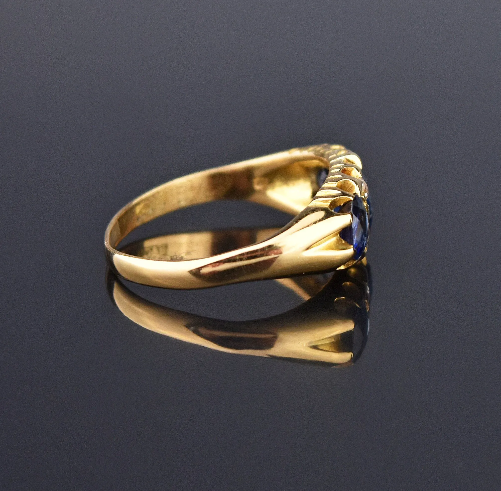 Victorian Antique 18K Gold Sapphire Diamond Ring