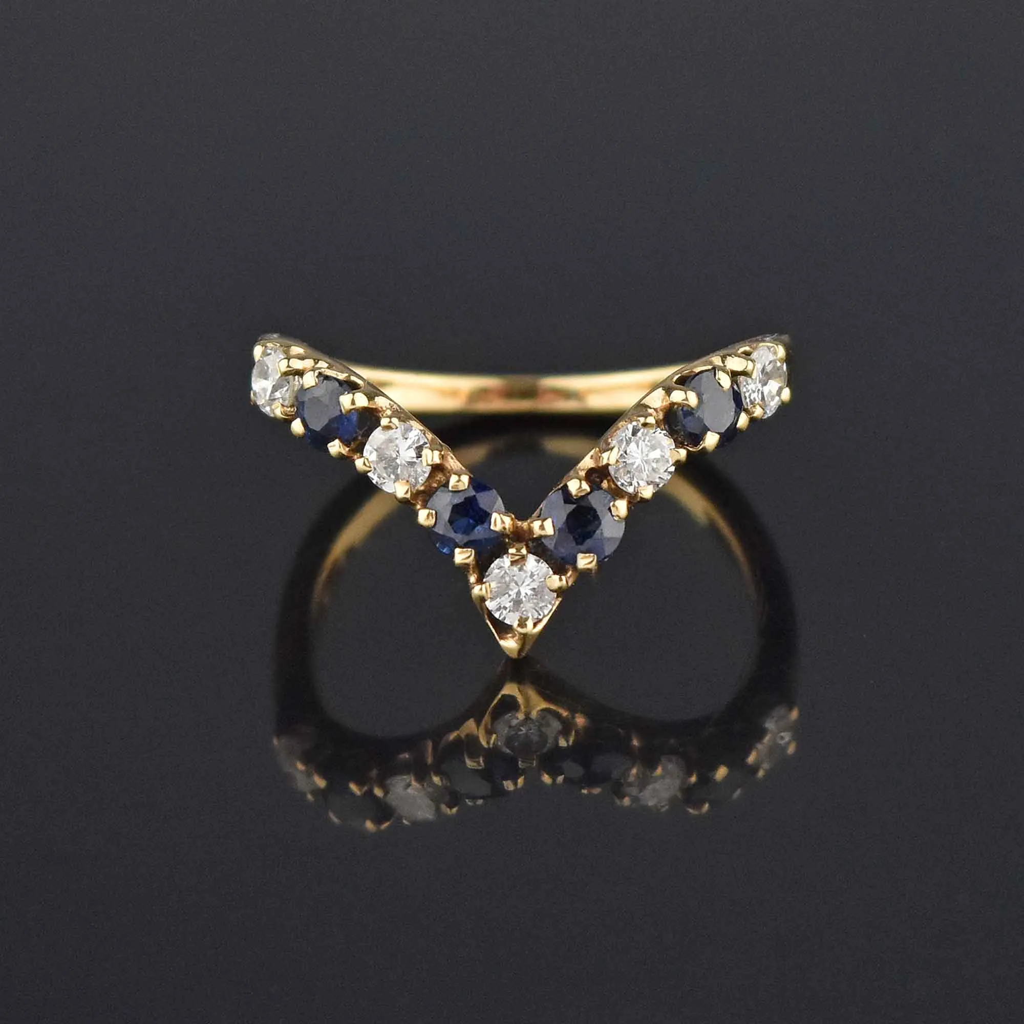 Vintage 14K Gold Sapphire Diamond Chevron Ring